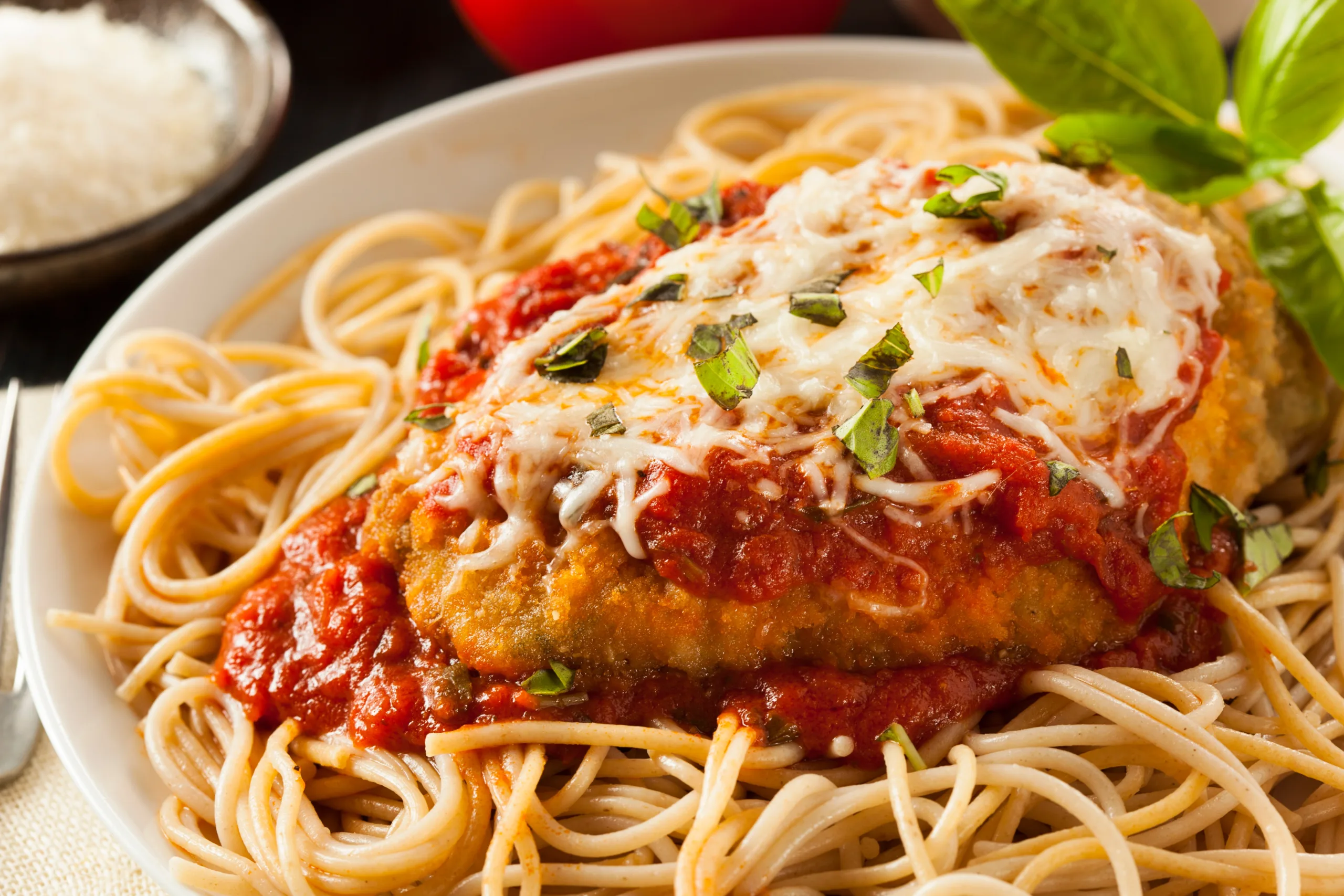Chicken Parmesan - 5g Fat, 12g Carbs, 30g Protein and 215 Calories per portion