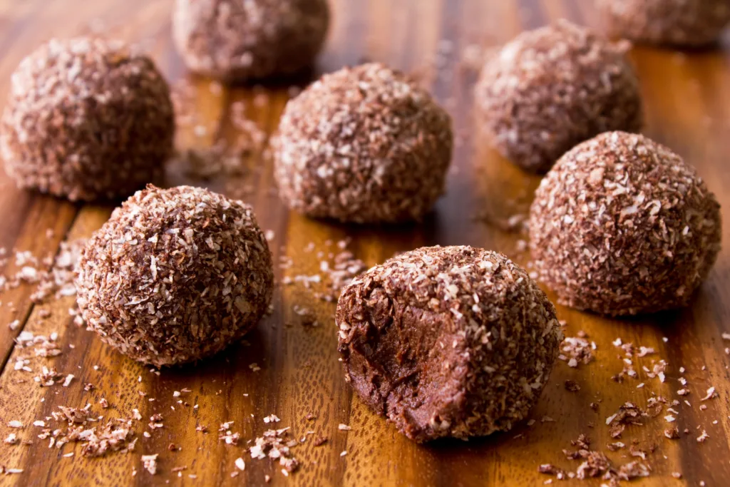 Protein Chocolate Cake Balls
