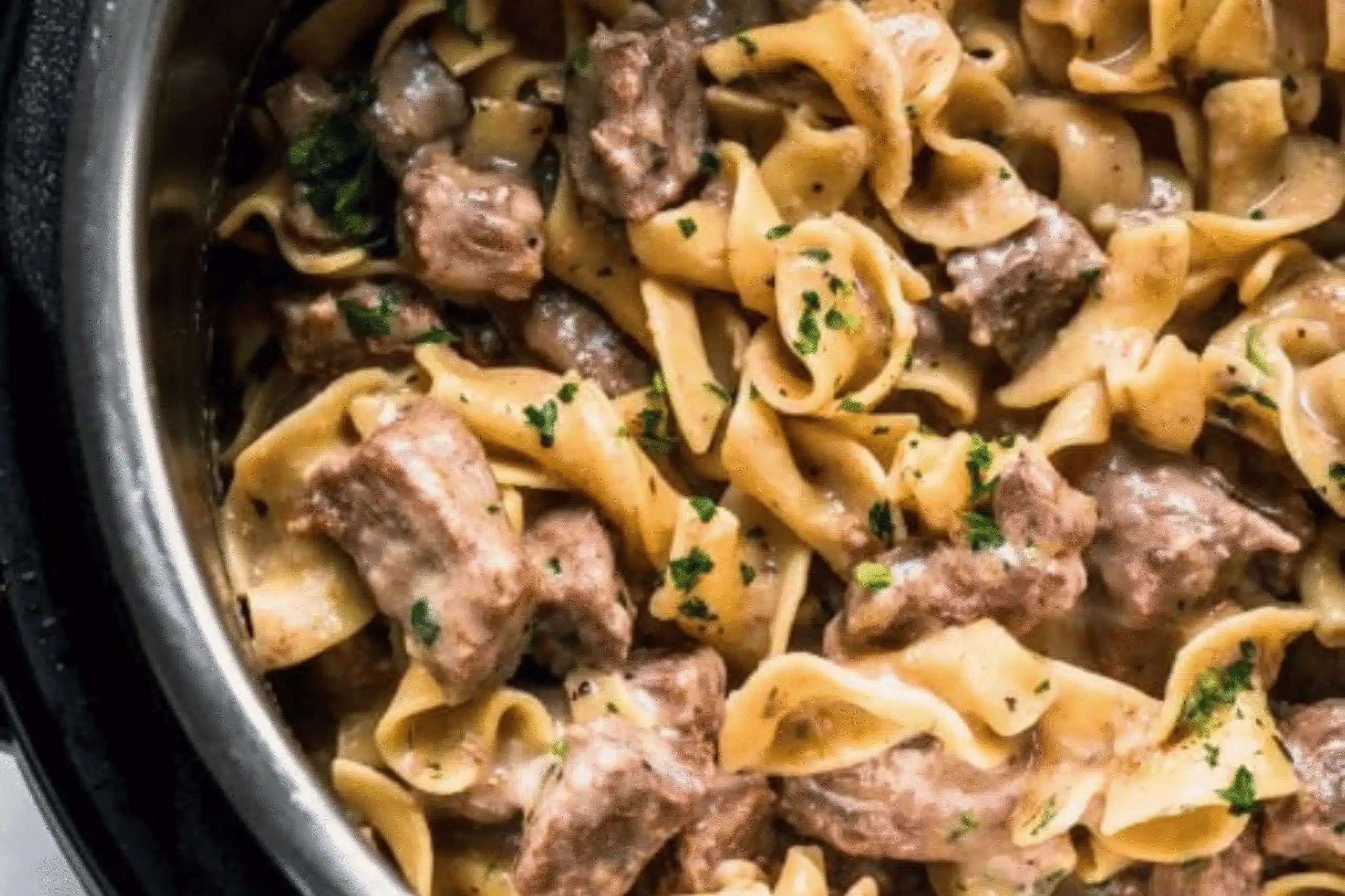Macro-Friendly Insta Pot Beef Stroganoff - 14g Fat, 38g Carbs, 30.5g Protein and 396 Calories