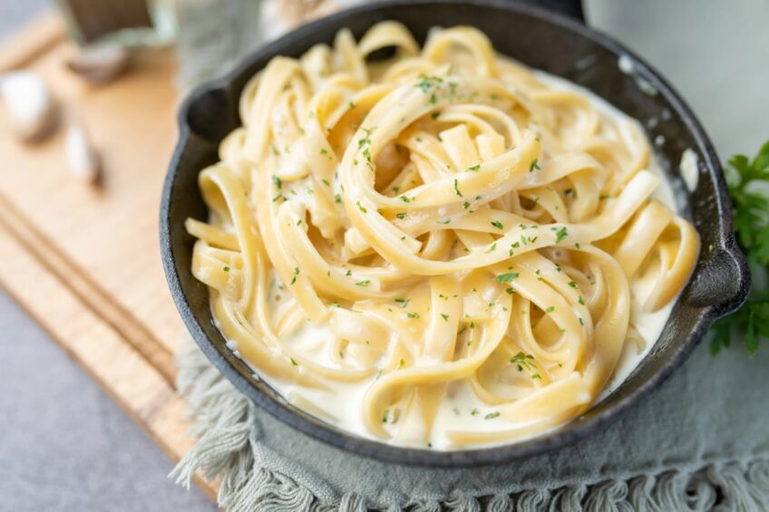 Creamy Cottage Cheese & Spinach Alfredo