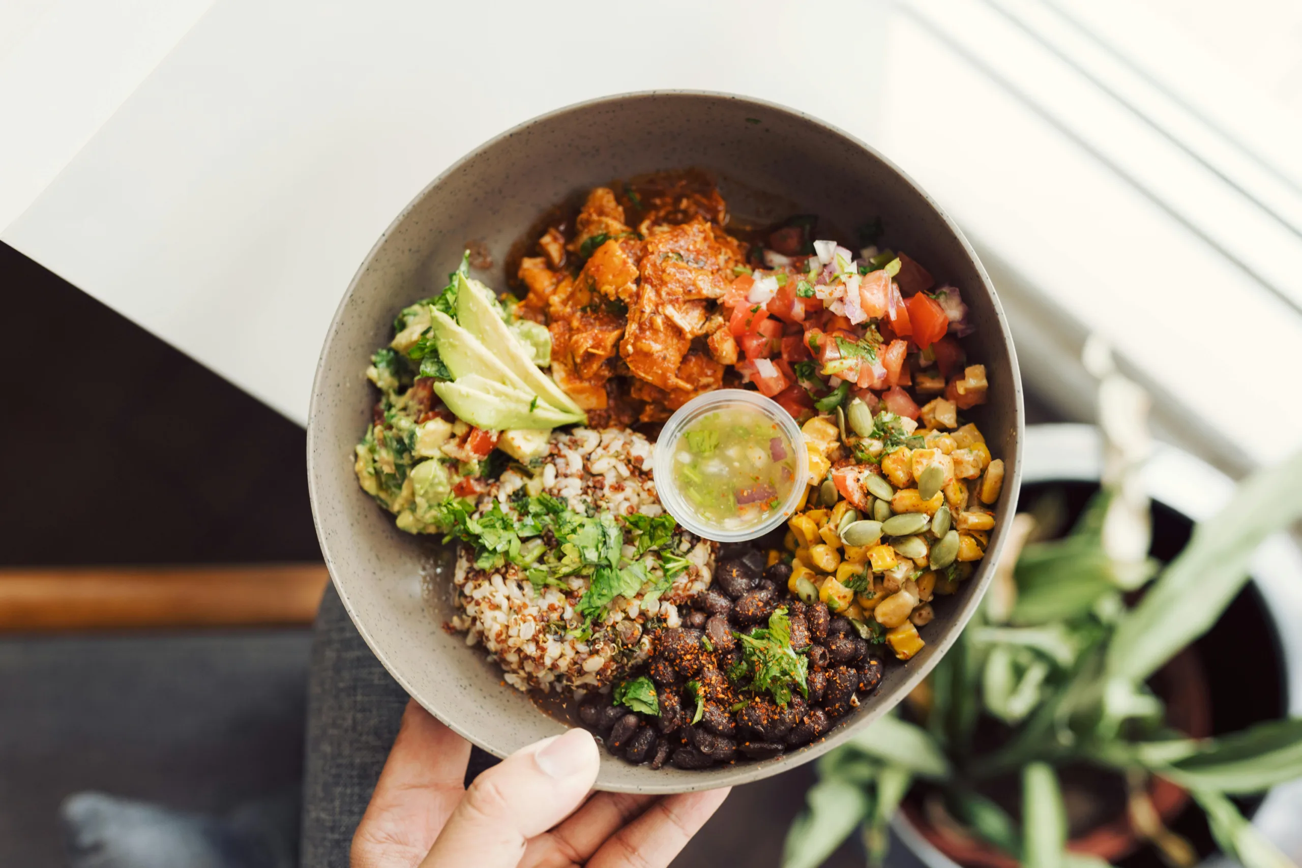 Vegan Peanut Tofu Buddha Bowl Recipe, Fat: 20g, Carbs: 30g, Protein: 22g, Calories 380