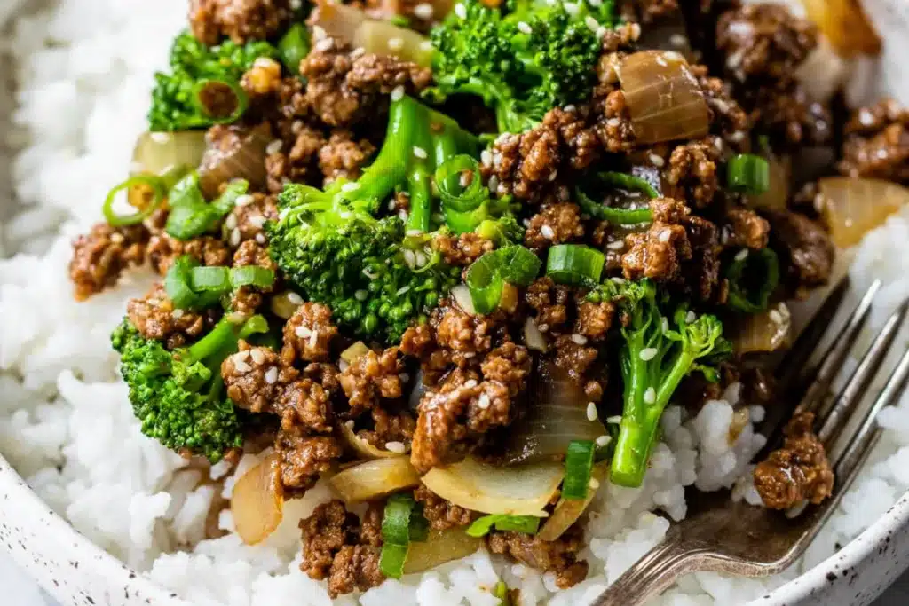 Ground-Beef-and-Broccoli-Stir-Fry-scaled