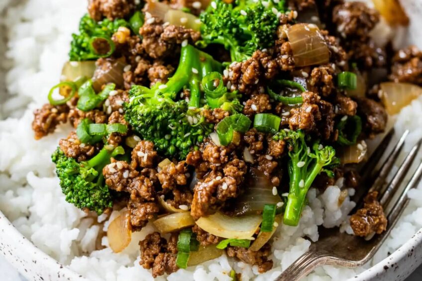 Ground-Beef-and-Broccoli-Stir-Fry-capped